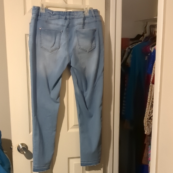 Sky Blue Skinny Jeans for Women - Picture 2 of 3